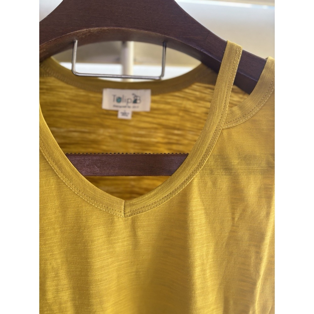 Tulip B Slub Knit Shirt Women's Large Mustard Yellow Cotton Cold Shoulder V-Neck - Picture 6 of 8